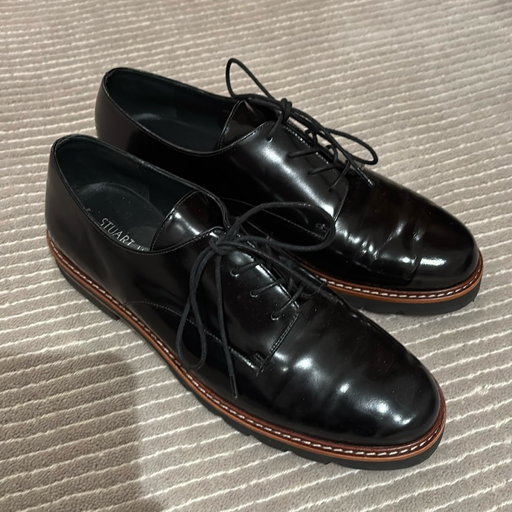 Women’s Stuart Weitzman brogue